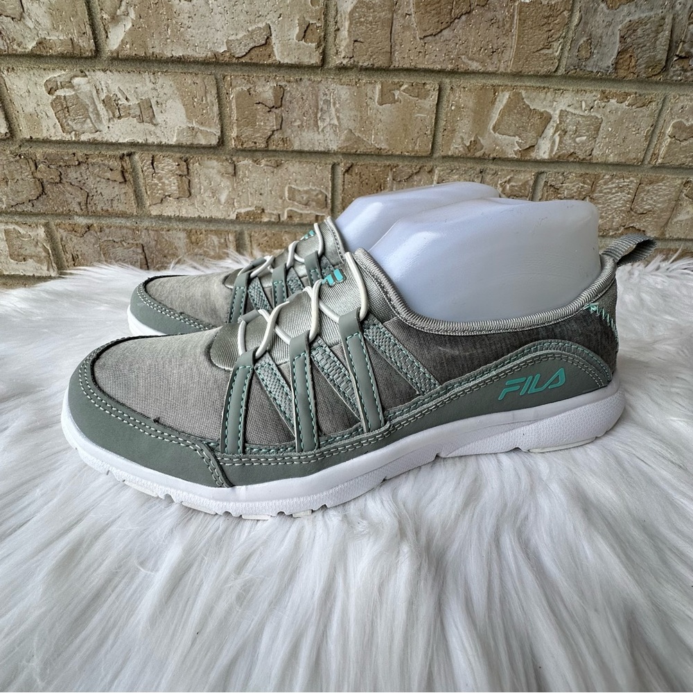 Fila Women's Gray Casual Memory Foam Shoes Size 8.5 🌸